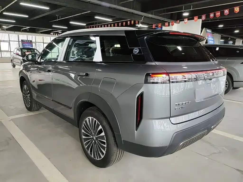 Chery Tiggo 7 C-DM — фото 8