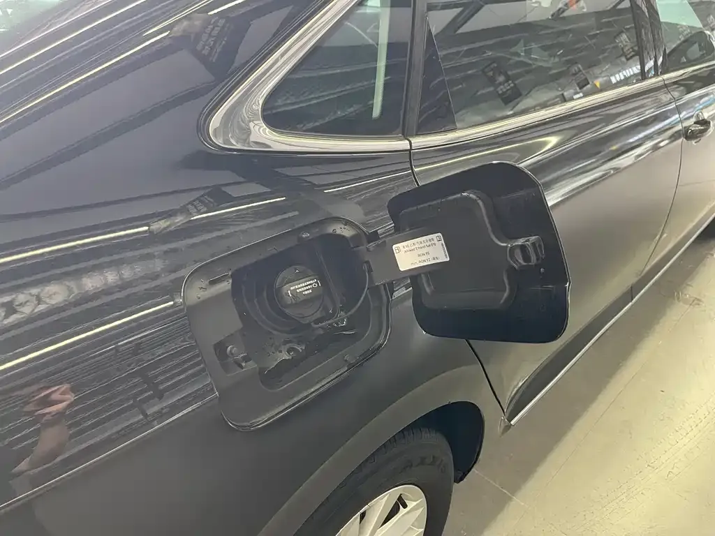 Volkswagen Passat — фото 8