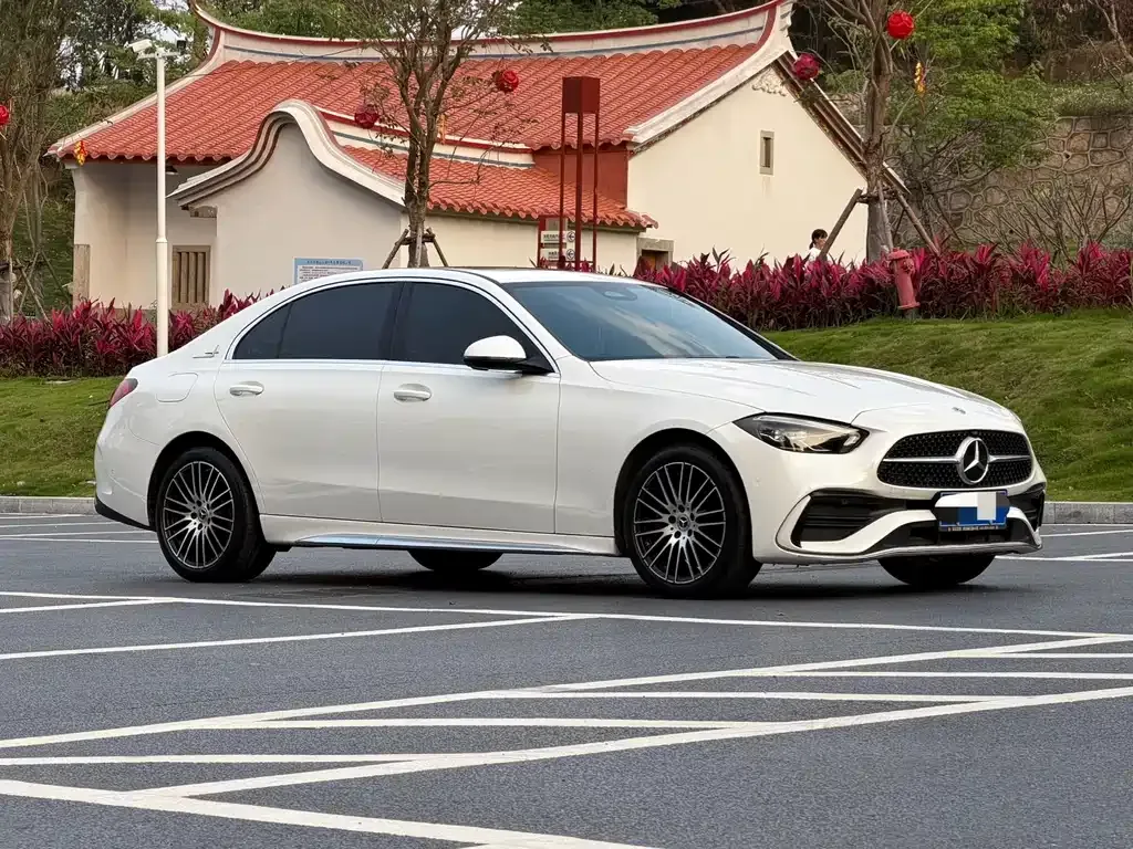 Mercedes-Benz C-Class — фото 2