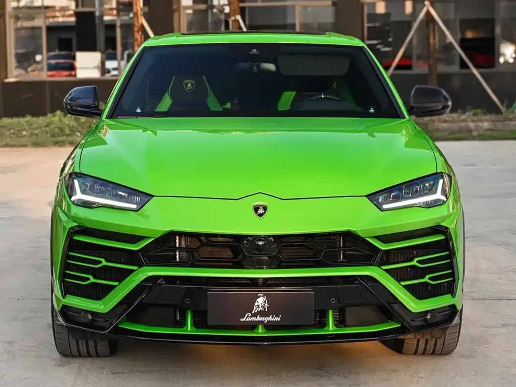 Lamborghini Urus — фото 7