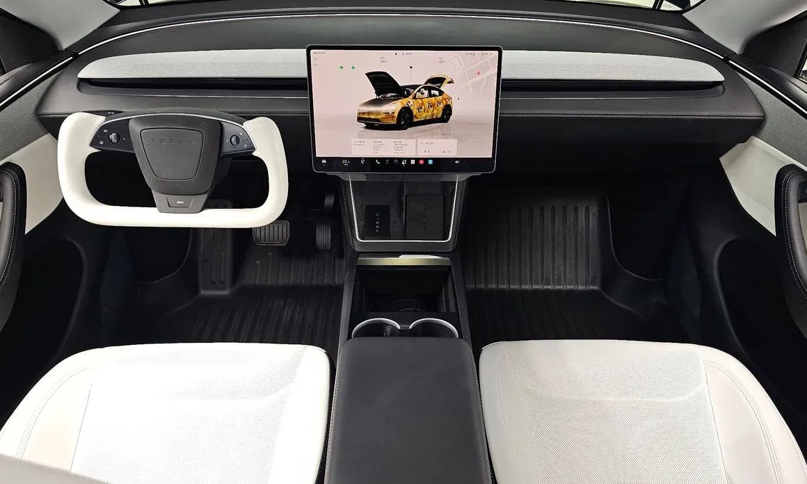 Tesla Model Y — фото 3