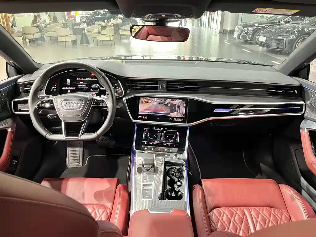 Audi A7L — фото 3