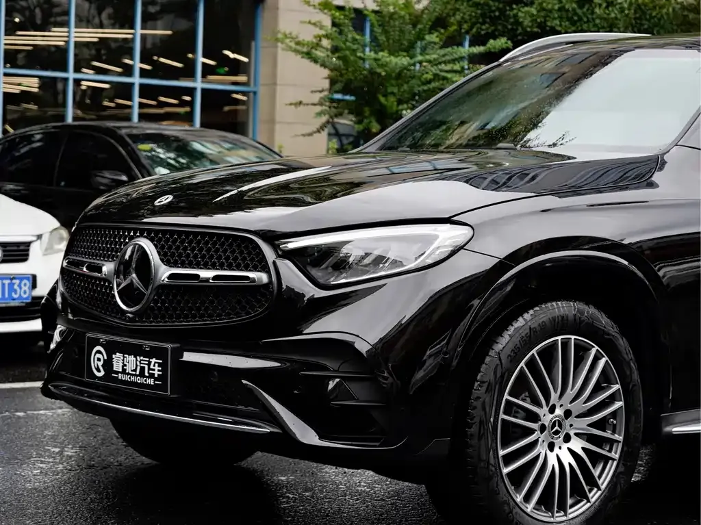 Mercedes-Benz GLC — фото 7