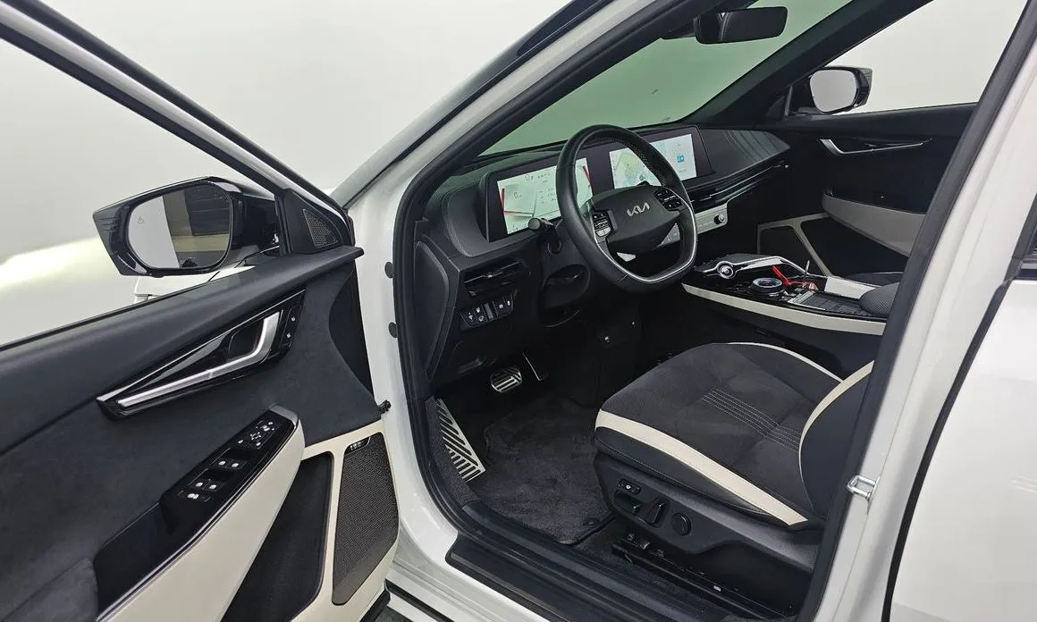 Kia EV6 — фото 9