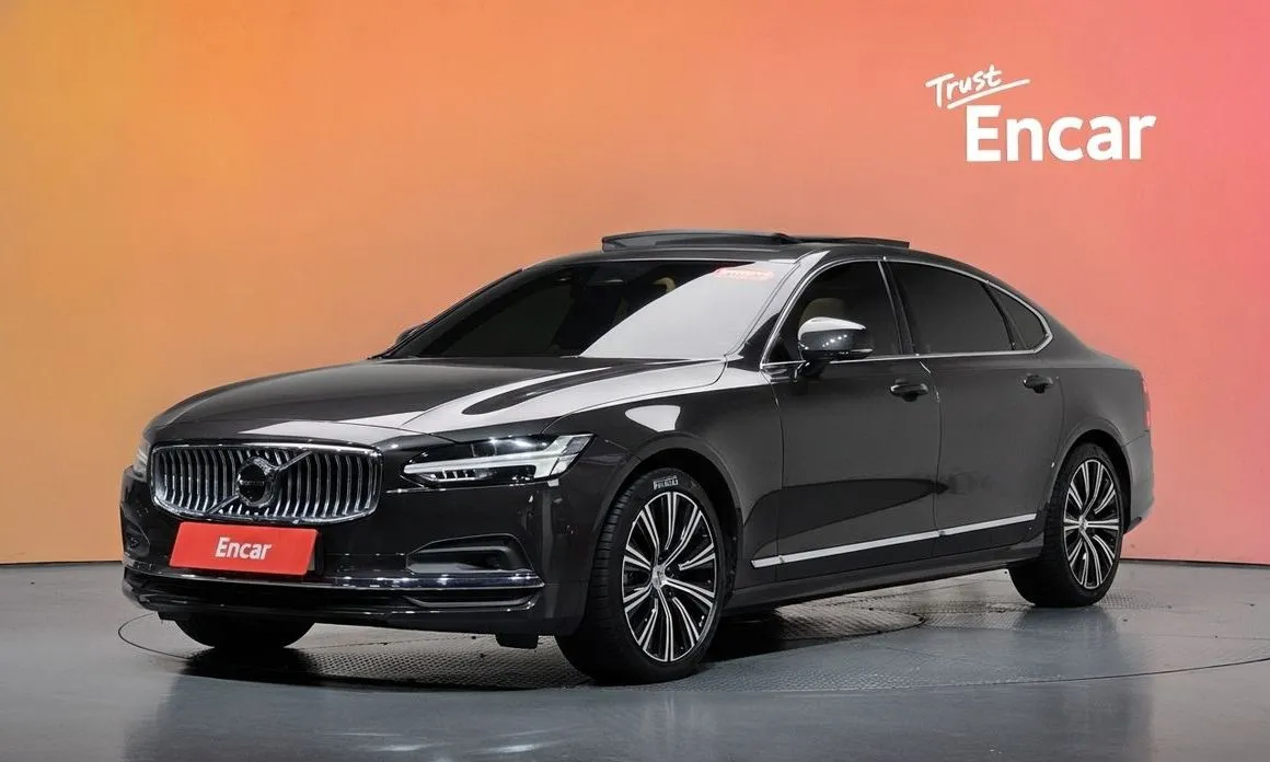 Volvo S90 — фото 1