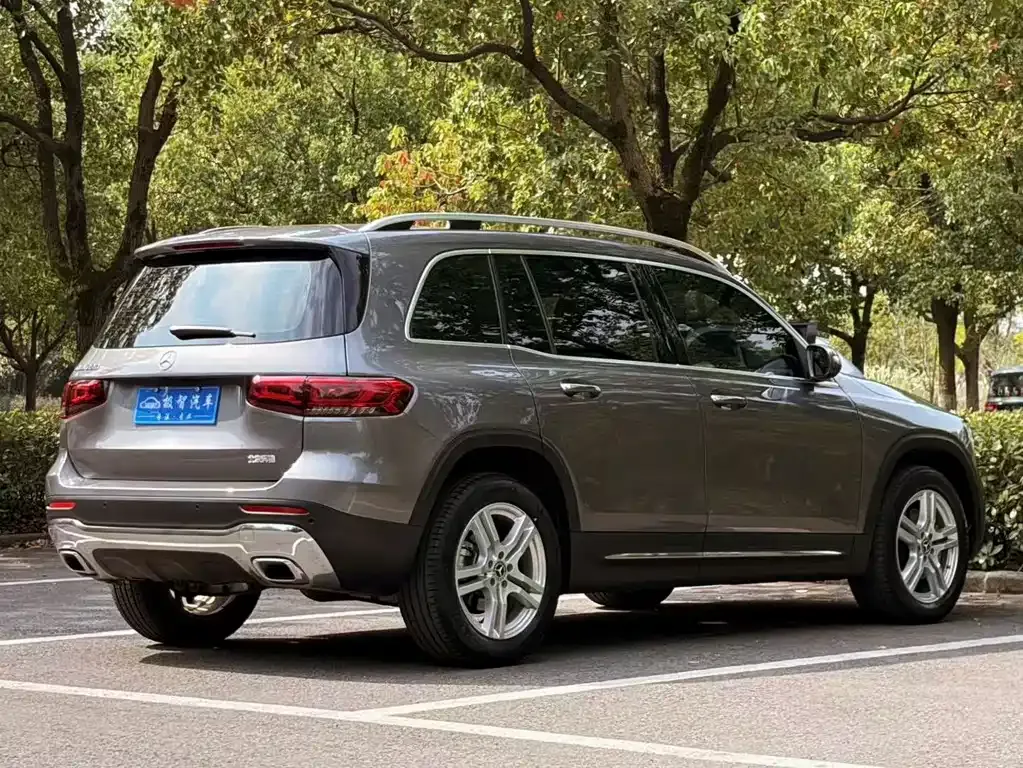 Mercedes-Benz GLB — фото 4
