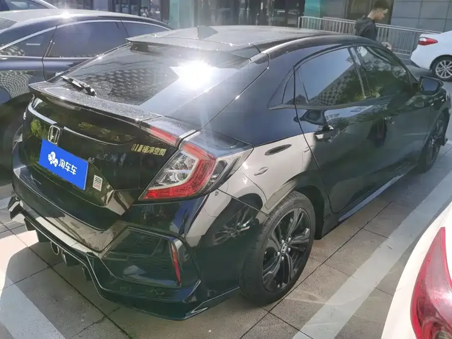 Honda Civic — фото 6