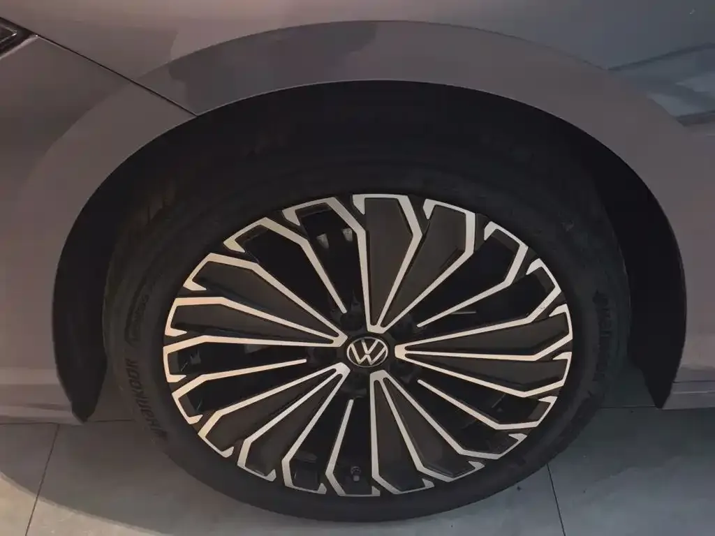 Volkswagen Passat — фото 2