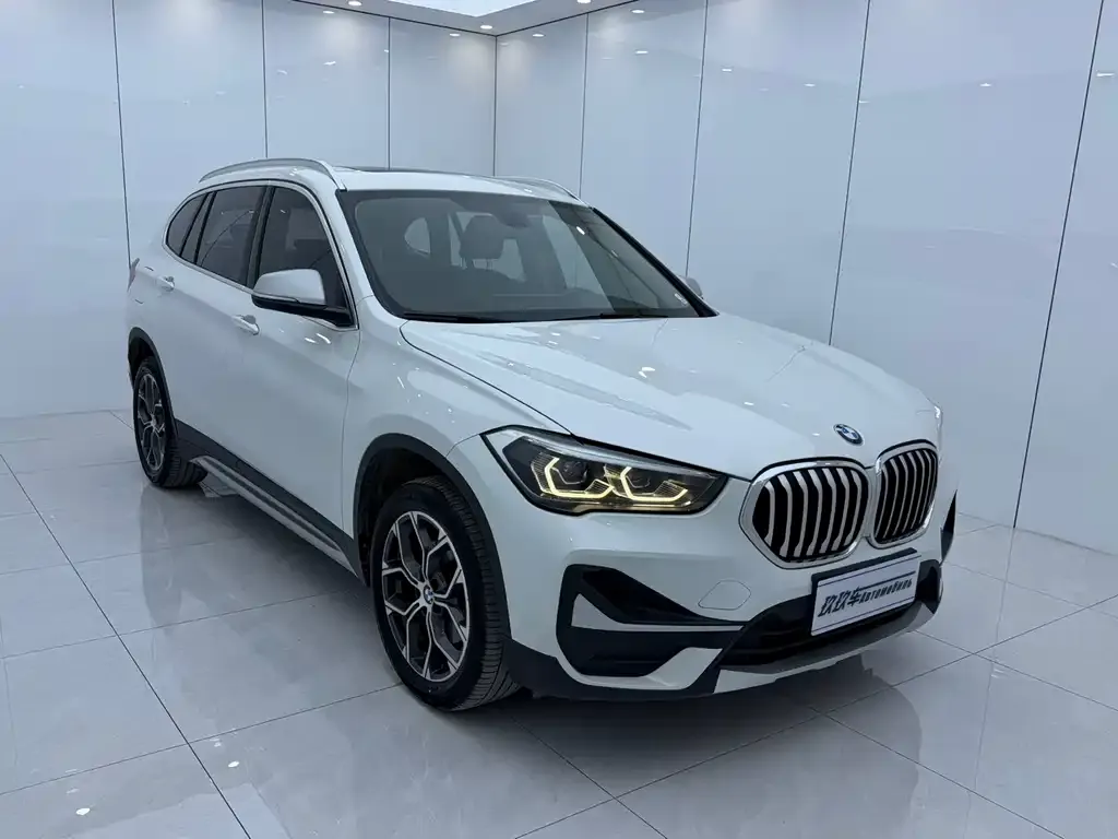 BMW X1 — фото 3
