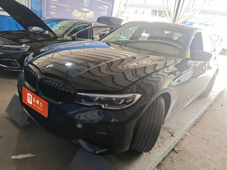 BMW 3 Series — фото 1