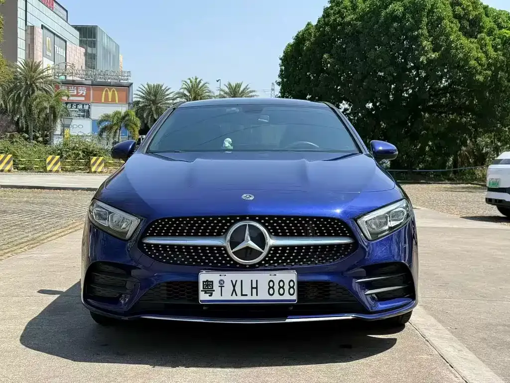 Mercedes-Benz A-Class — фото 9