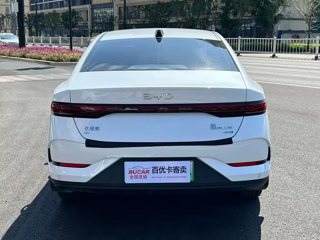 BYD Qin PLUS — фото 10