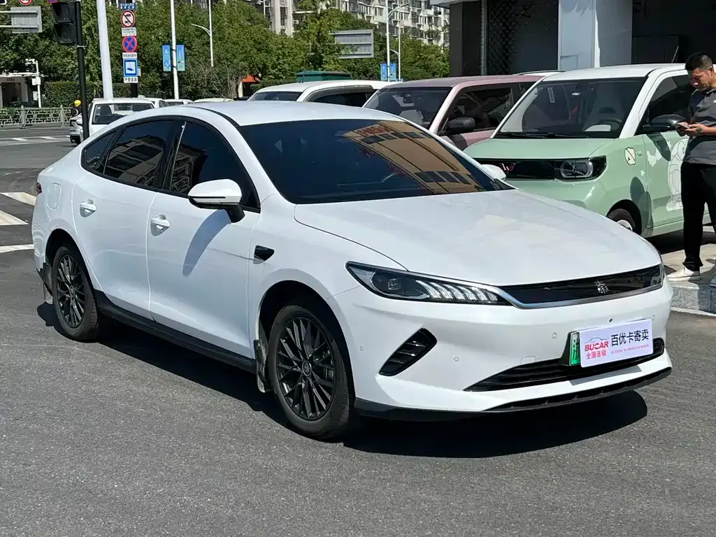 BYD Qin PLUS — фото 9