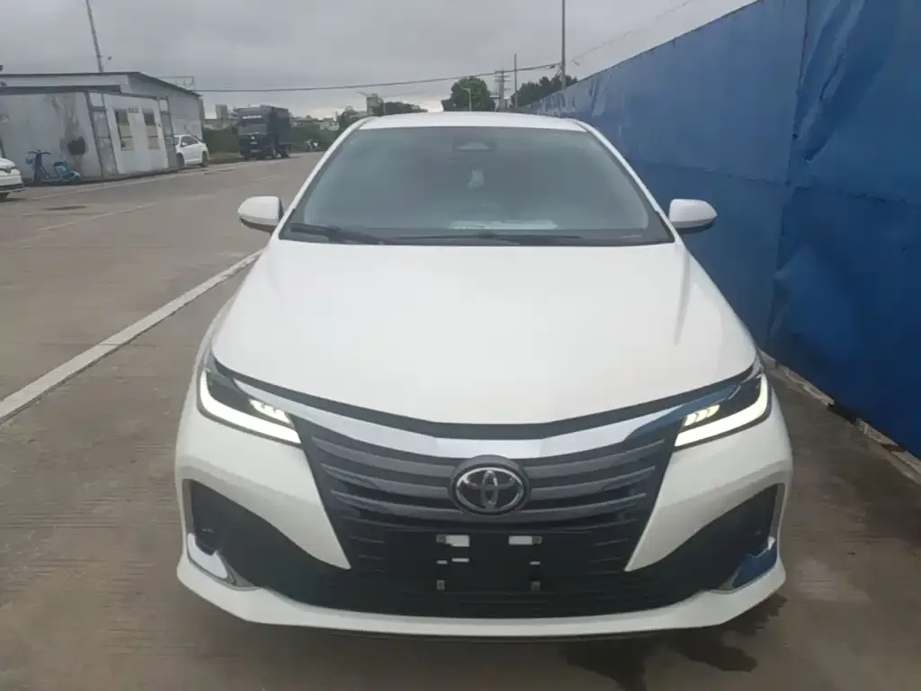 Toyota Allion — фото 4