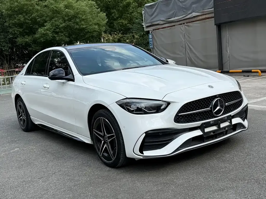 Mercedes-Benz C-Class — фото 10