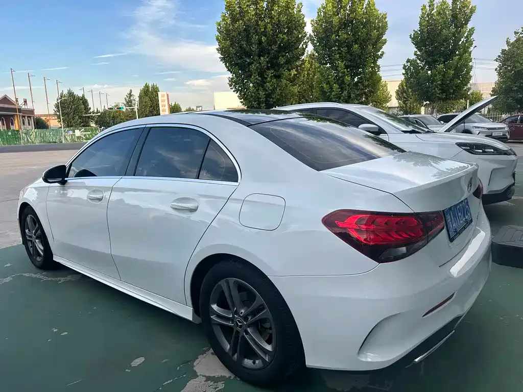 Mercedes-Benz A-Class — фото 6
