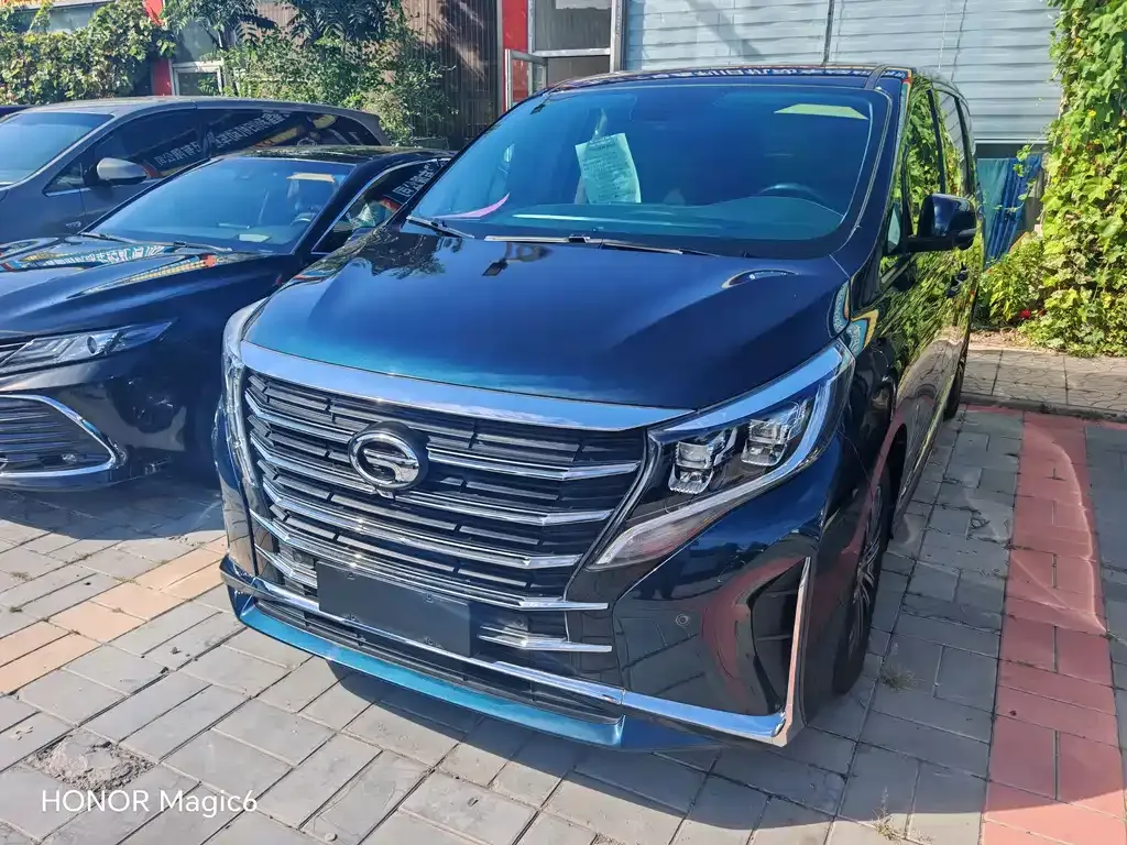 GAC Motor Trumpchi M8 — фото 1