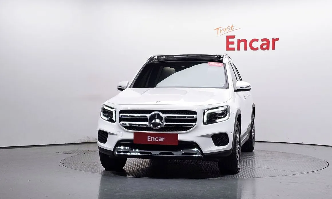 Mercedes-Benz GLB-Class — фото 8