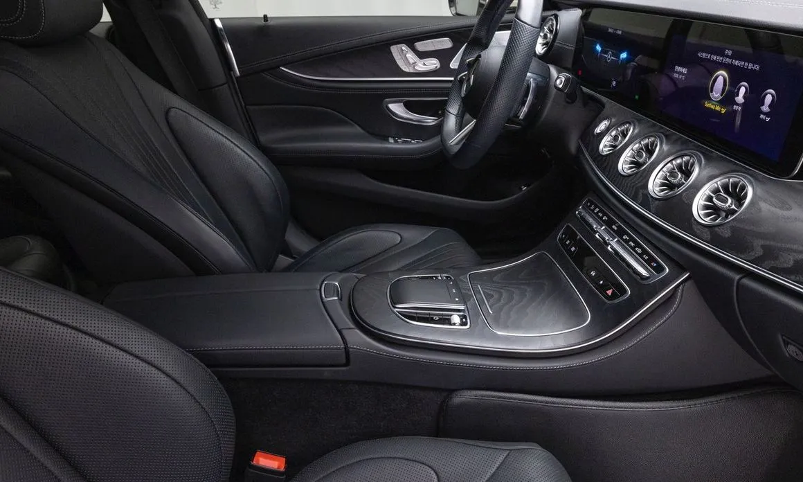 Mercedes-Benz CLS-Class — фото 10