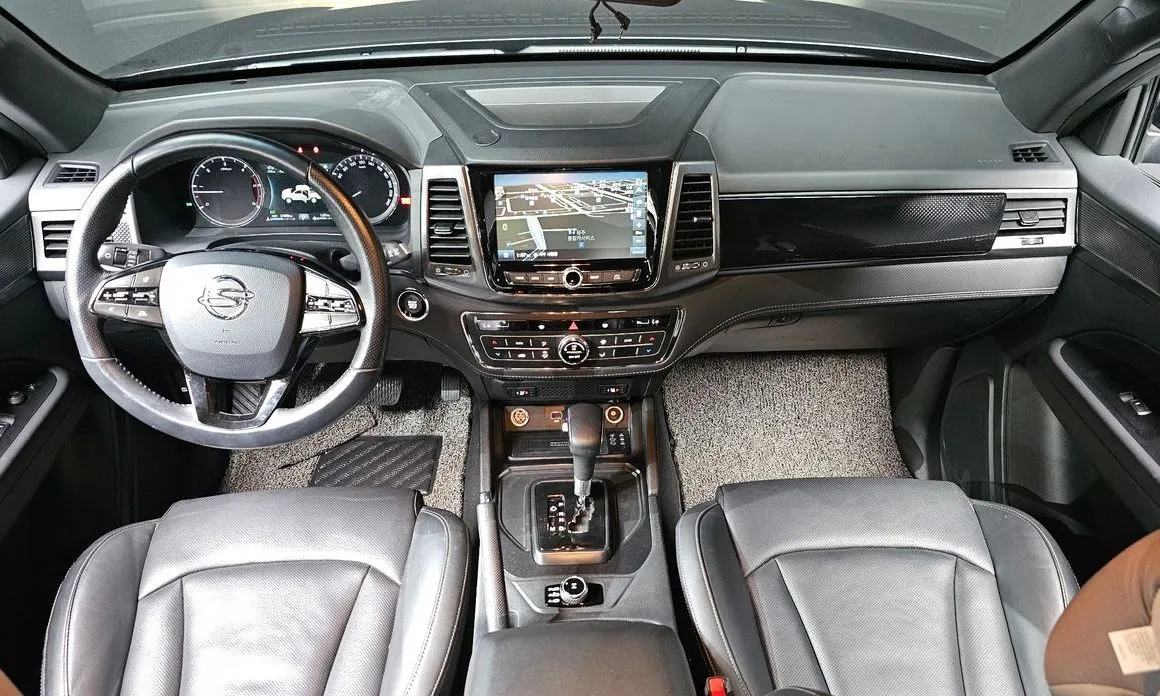 KG Mobility (Ssangyong) Rexton — фото 5