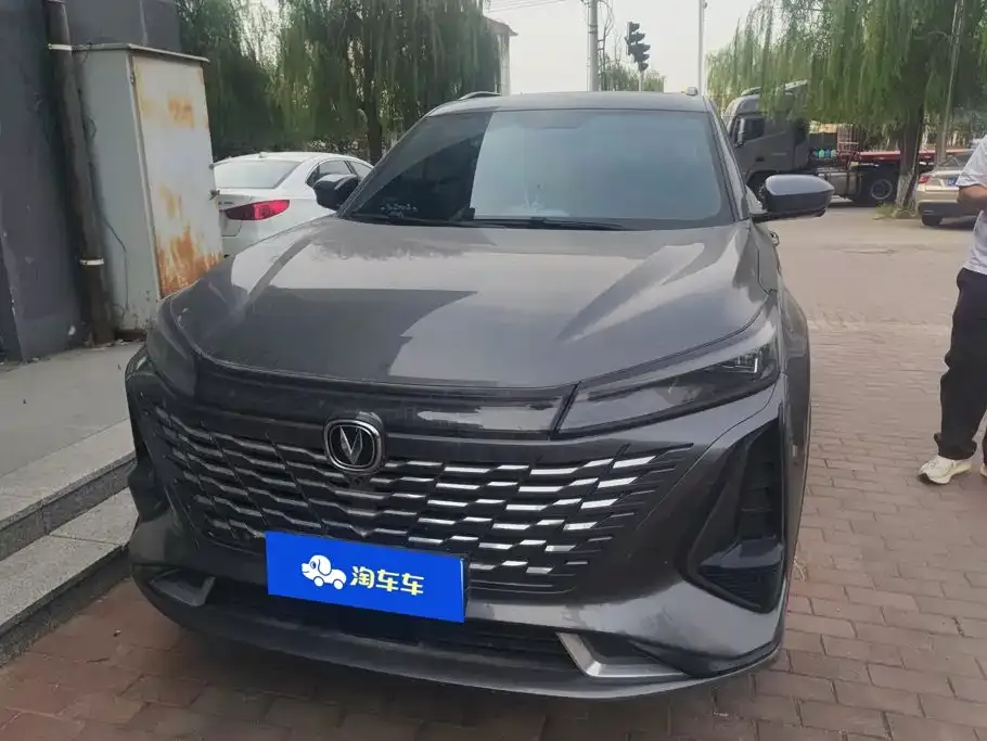 Changan CS75 PLUS — фото 8