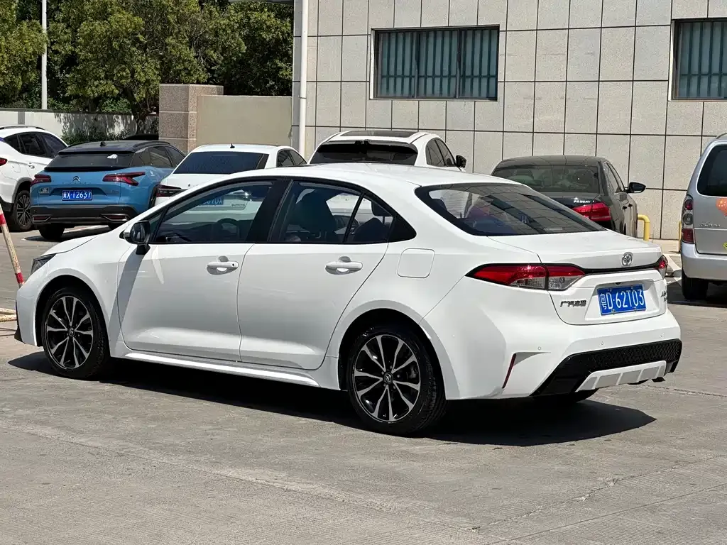Toyota Levin — фото 10