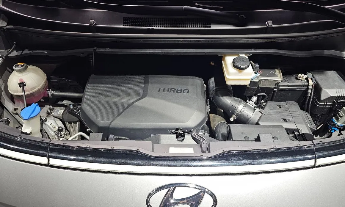 Hyundai Staria — фото 7
