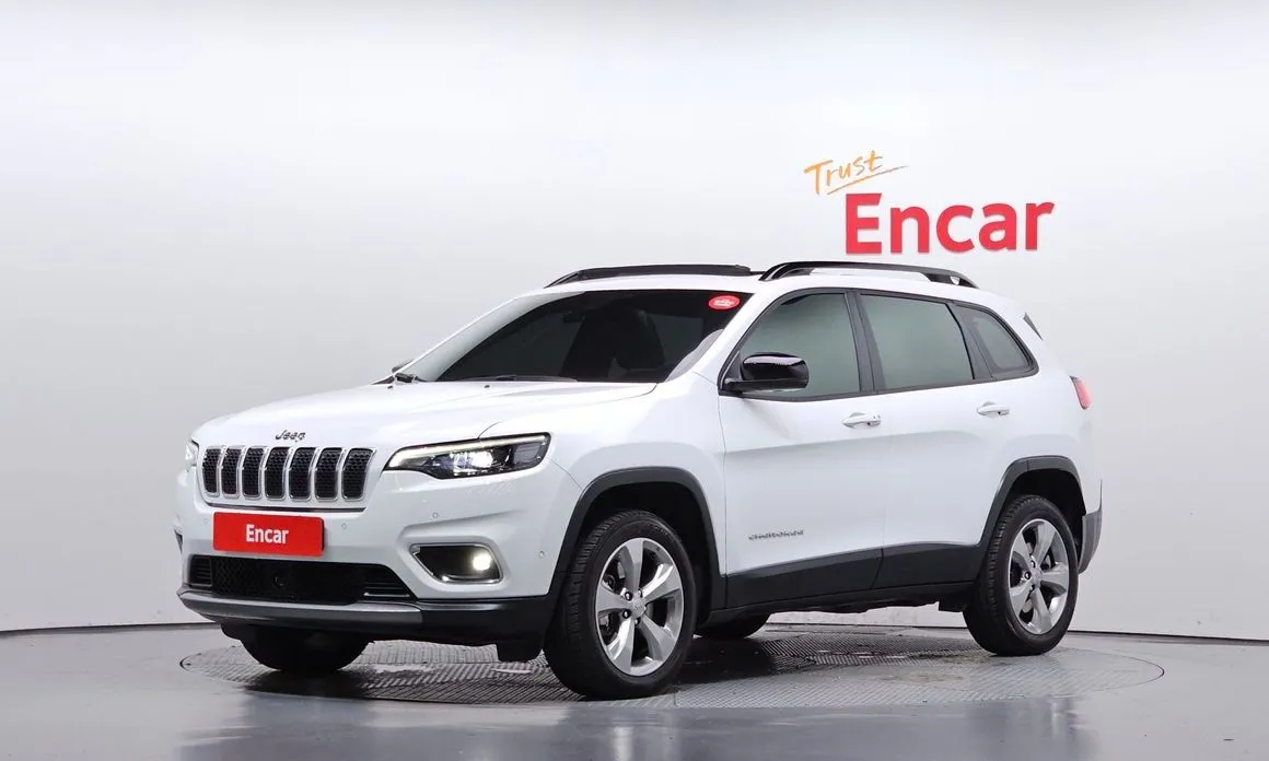 Jeep Cherokee — фото 1