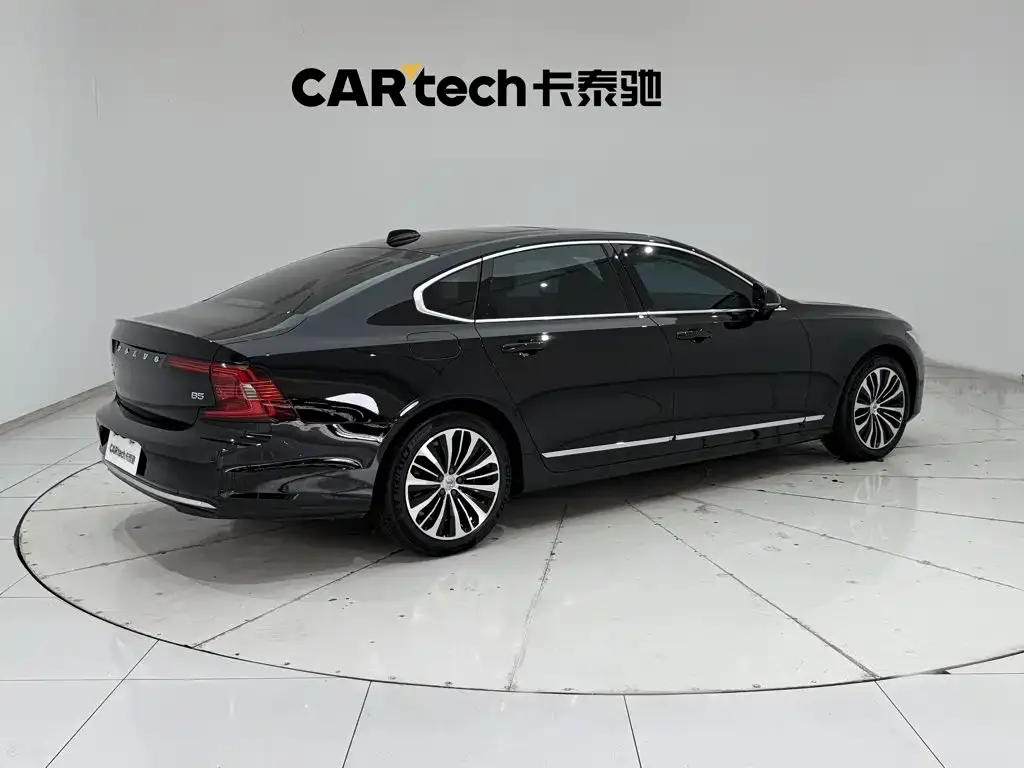 Volvo S90 — фото 2