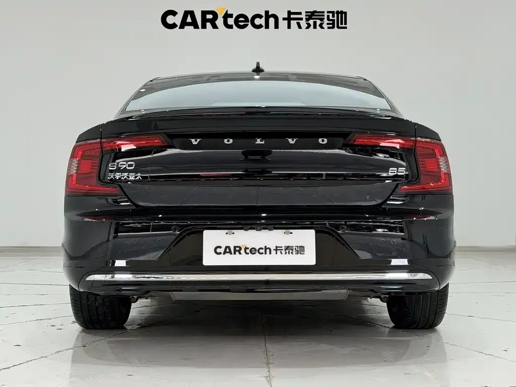 Volvo S90 — фото 10