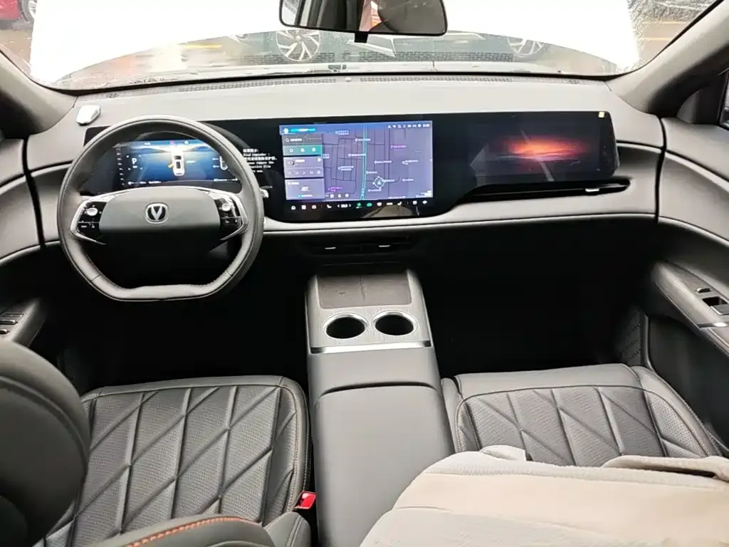 Changan CS75 PLUS — фото 9