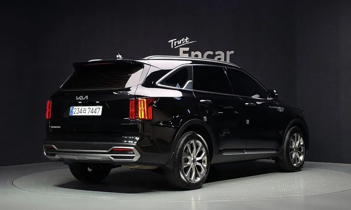 Kia Sorento — фото 2