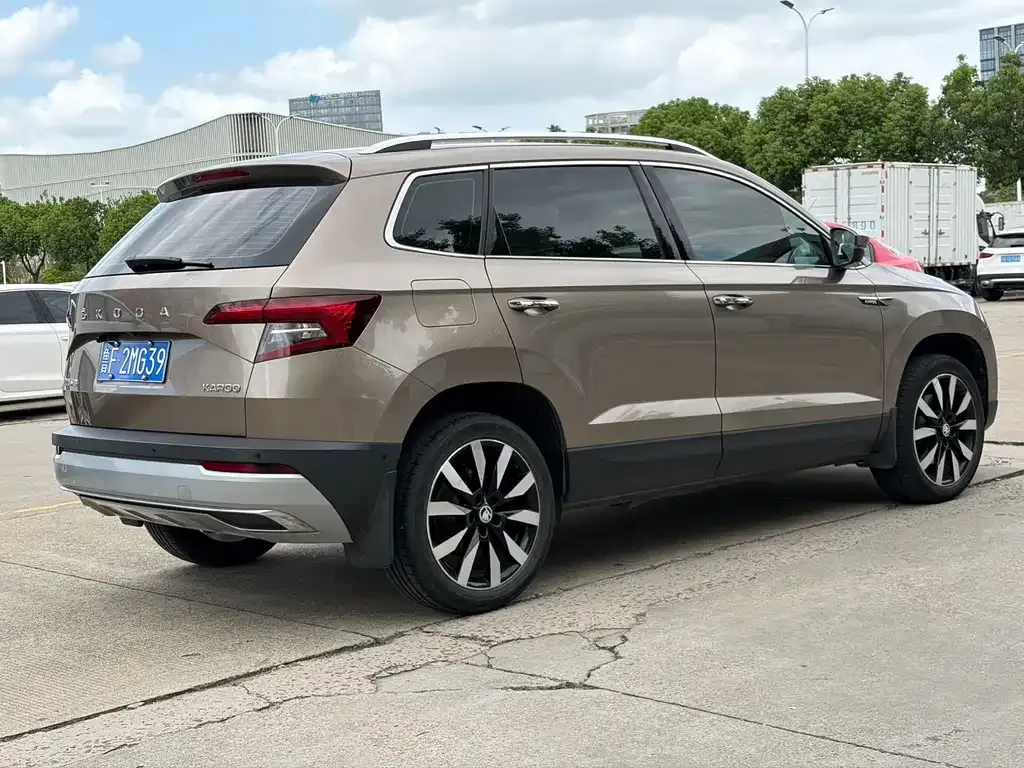 Skoda Karoq — фото 5