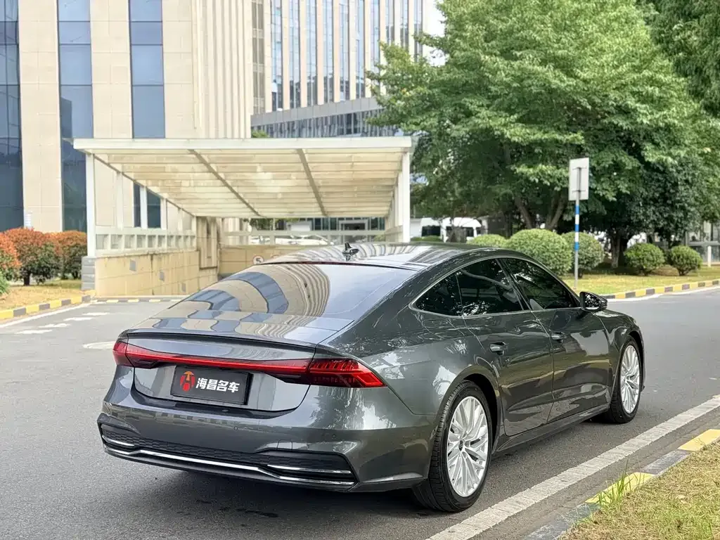 Audi A7 — фото 6