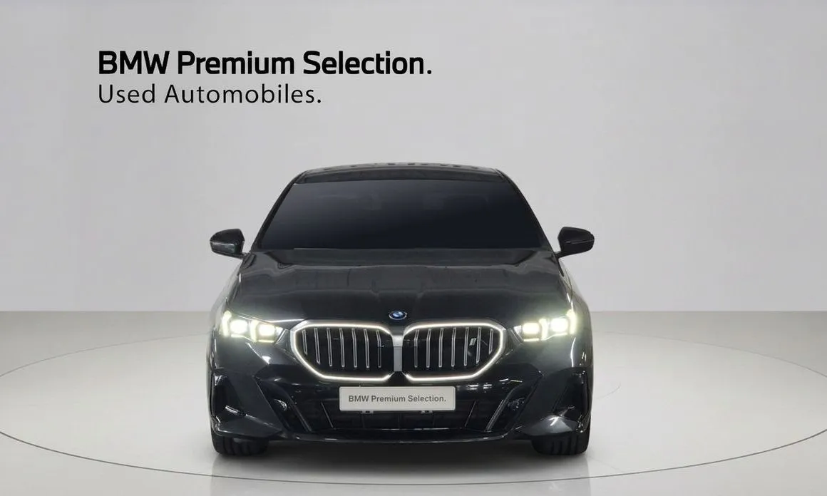 BMW i5 — фото 10