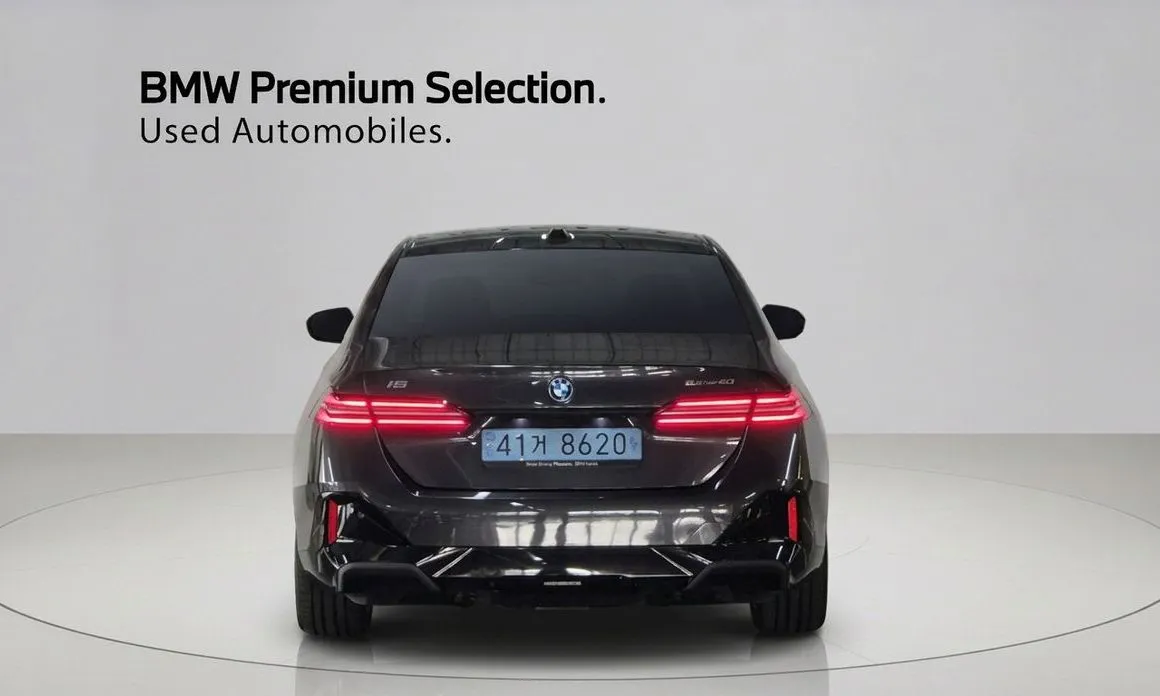 BMW i5 — фото 2