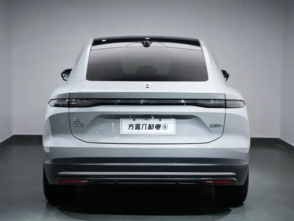 NIO EC6 — фото 7