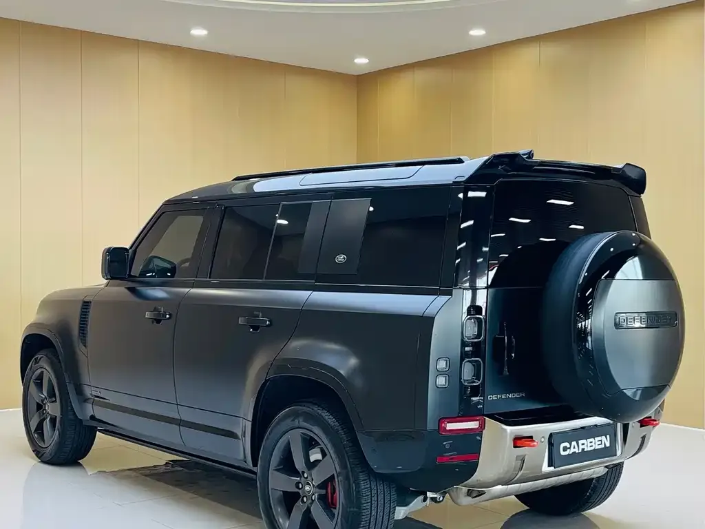 Land Rover Defender — фото 4