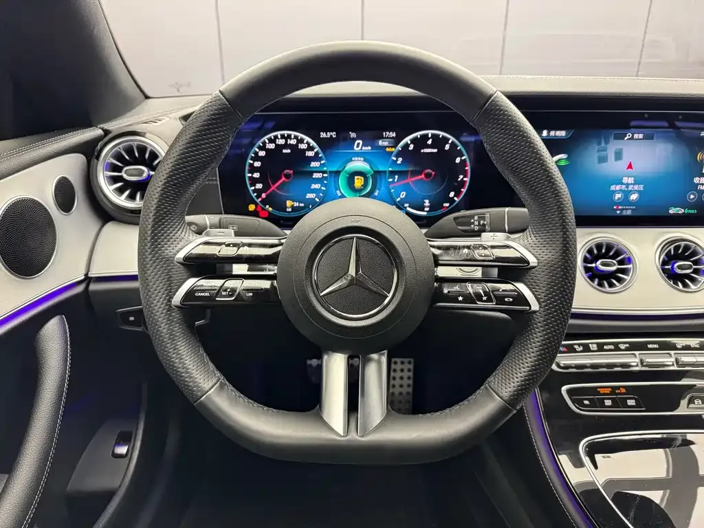 Mercedes-Benz E-Class (Import) — фото 4