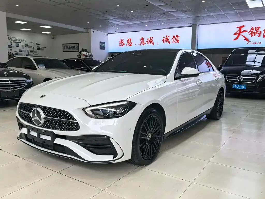 Mercedes-Benz C-Class — фото 10
