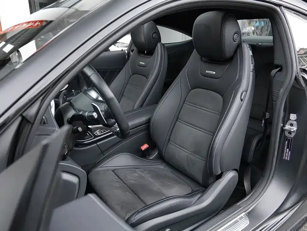 Mercedes-Benz C-Class AMG — фото 4