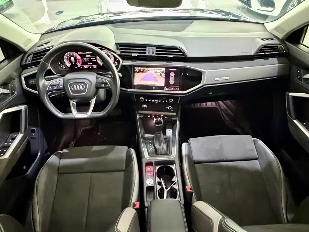 Audi Q3 — фото 2