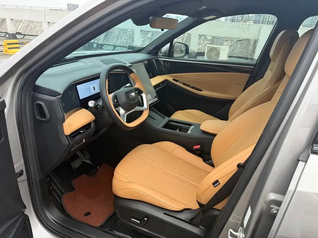 Geely Galaxy L7 — фото 6