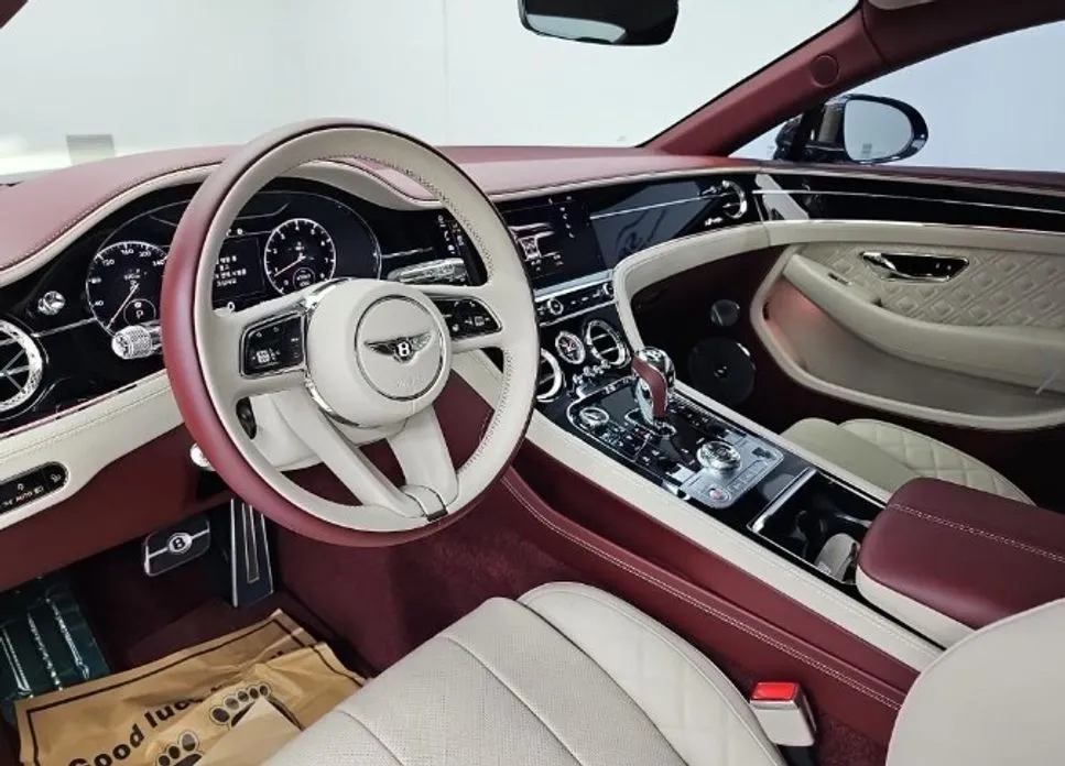 Bentley Continental — фото 10