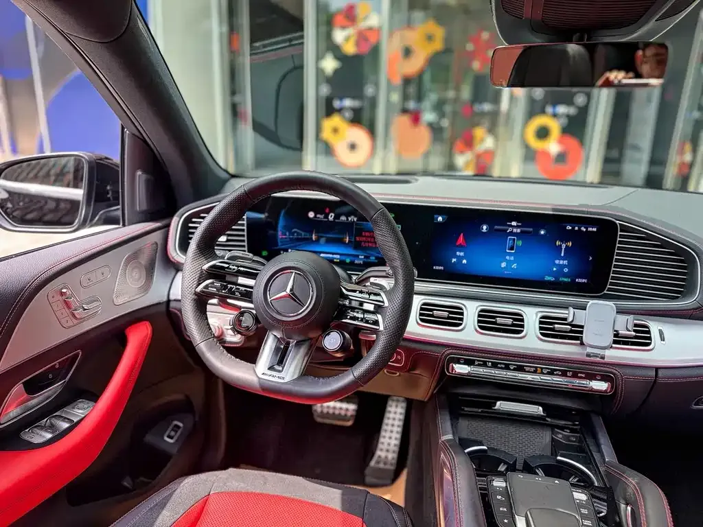 Mercedes-Benz GLE AMG — фото 6