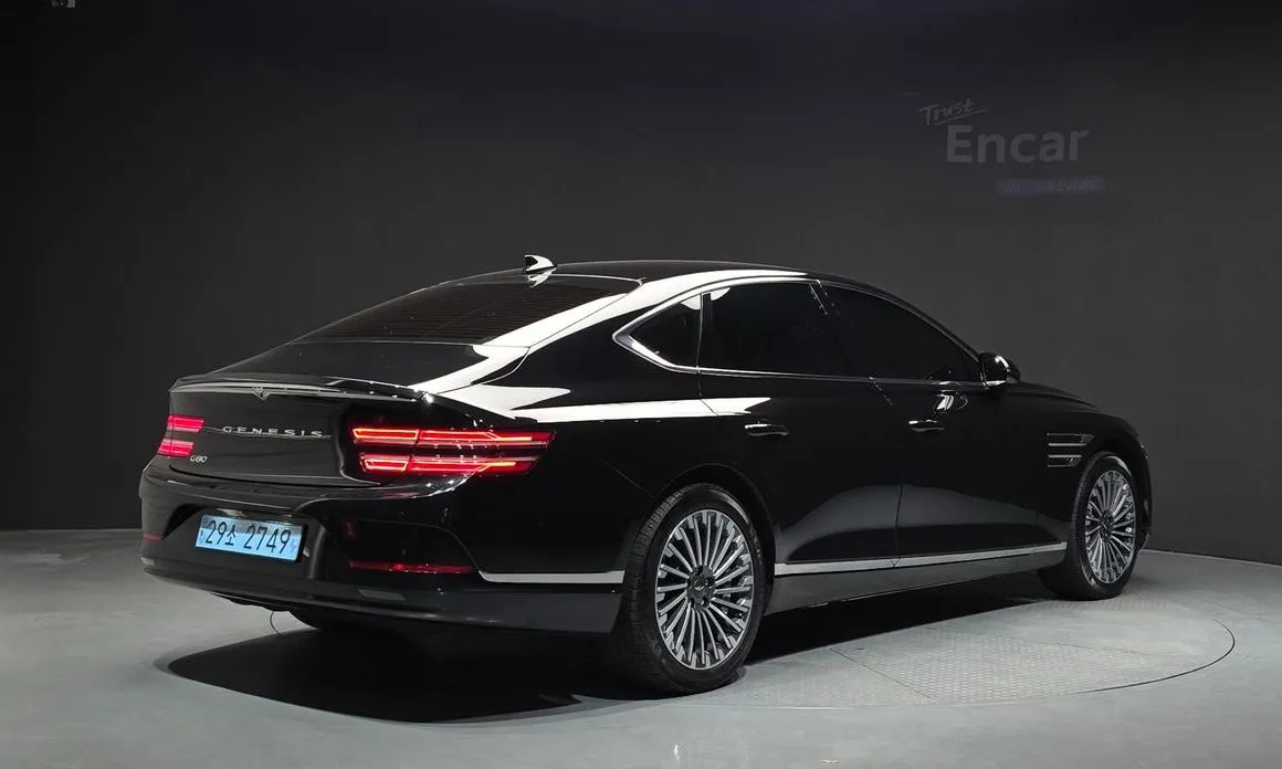 Genesis G80 — фото 2
