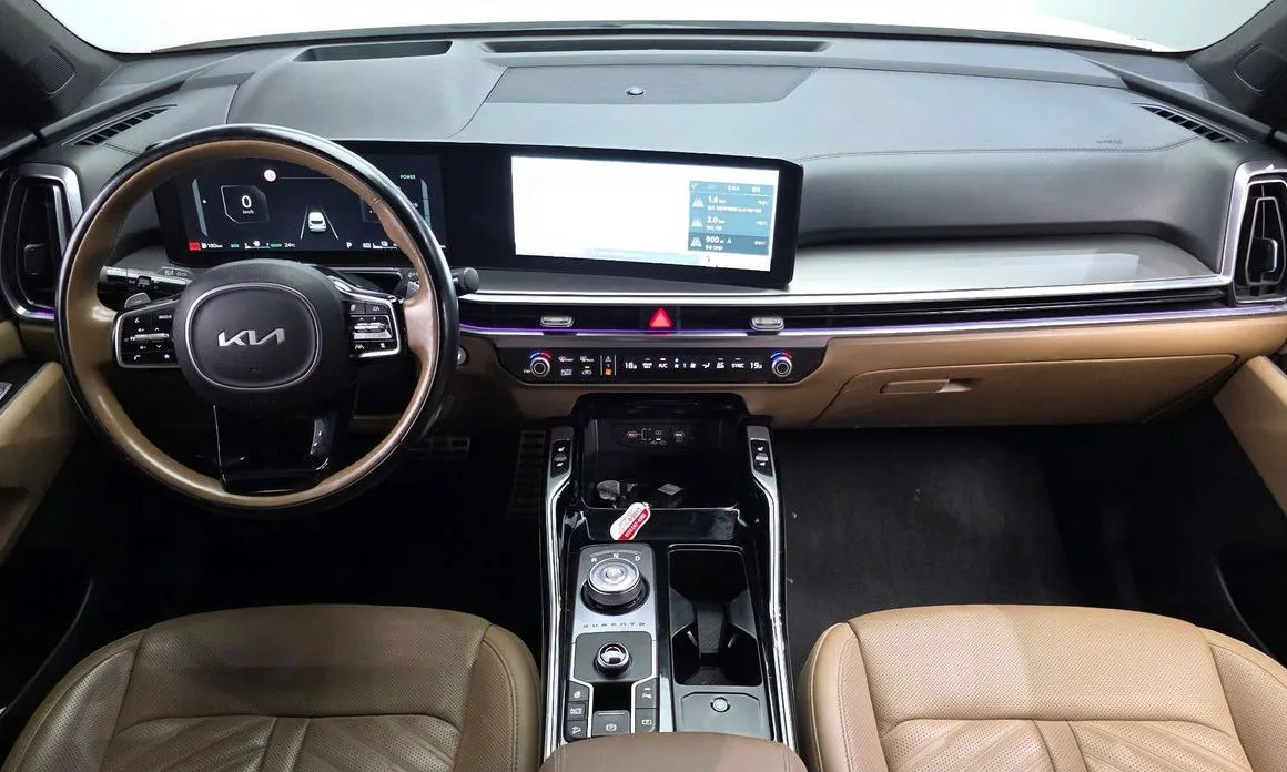 Kia Sorento — фото 10