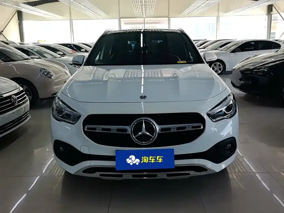 Mercedes-Benz GLA — фото 9