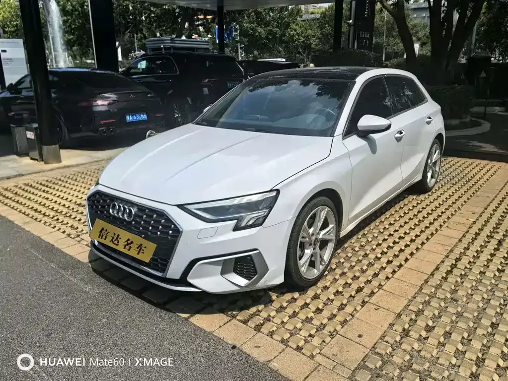 Audi A3 — фото 1