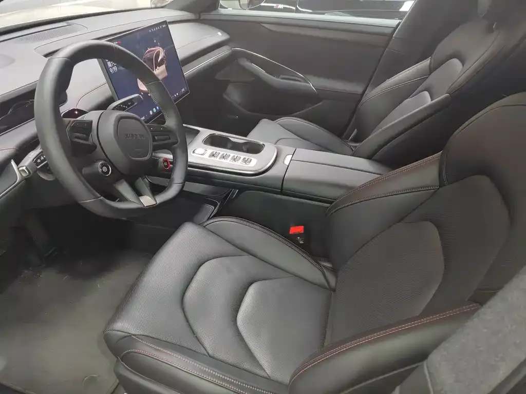 Xiaomi SU7 — фото 7